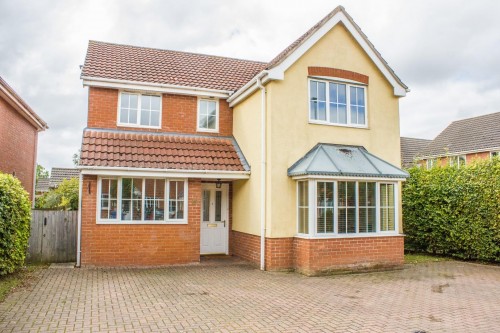 Arrange a viewing for Bladewater Road, Norwich