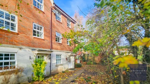 Arrange a viewing for ROOM 3 - 77 Copenhagen Way, Norwich